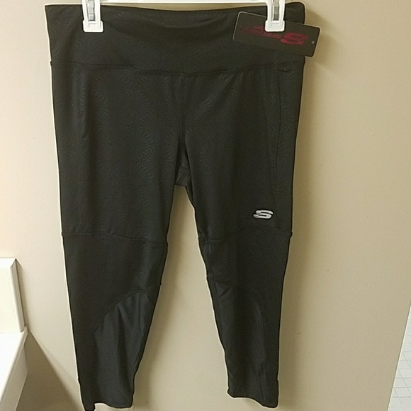 skechers capri leggings with pockets